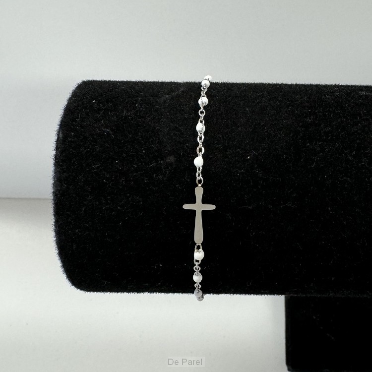 Armband kruisje kralen wit zilver