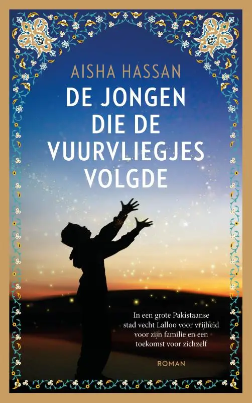 Jongen die de vuurvliegjes volgde